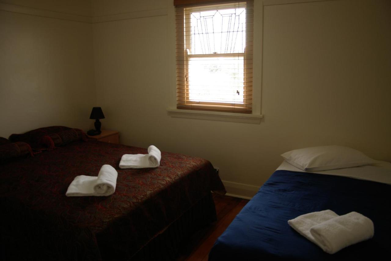 Rockdale - 2 Bedroom Pet Friendly Budget Near Rockdale Station And Brighton Le Sands Apartment